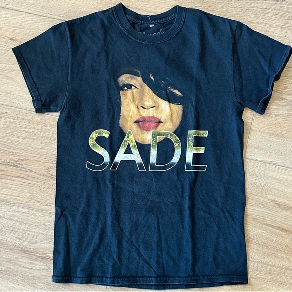 Sade VTG Lover’s Rock Black Tee Bravado Tag Sz Small - Picture 1 of 4